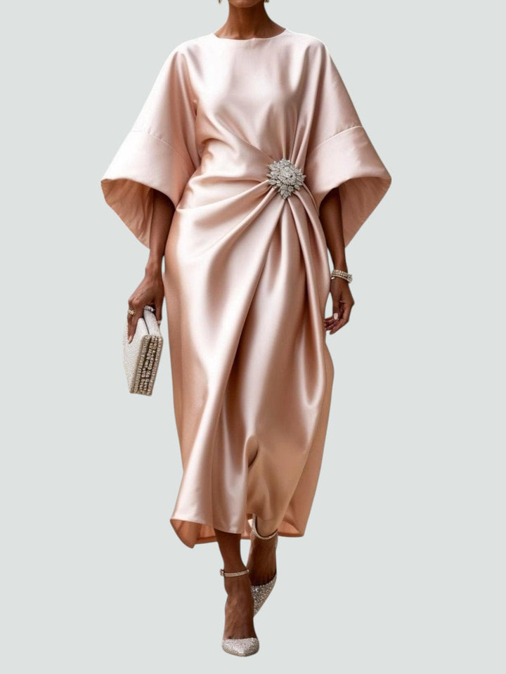 Sukienka Elegancka Maxi Z Broszką