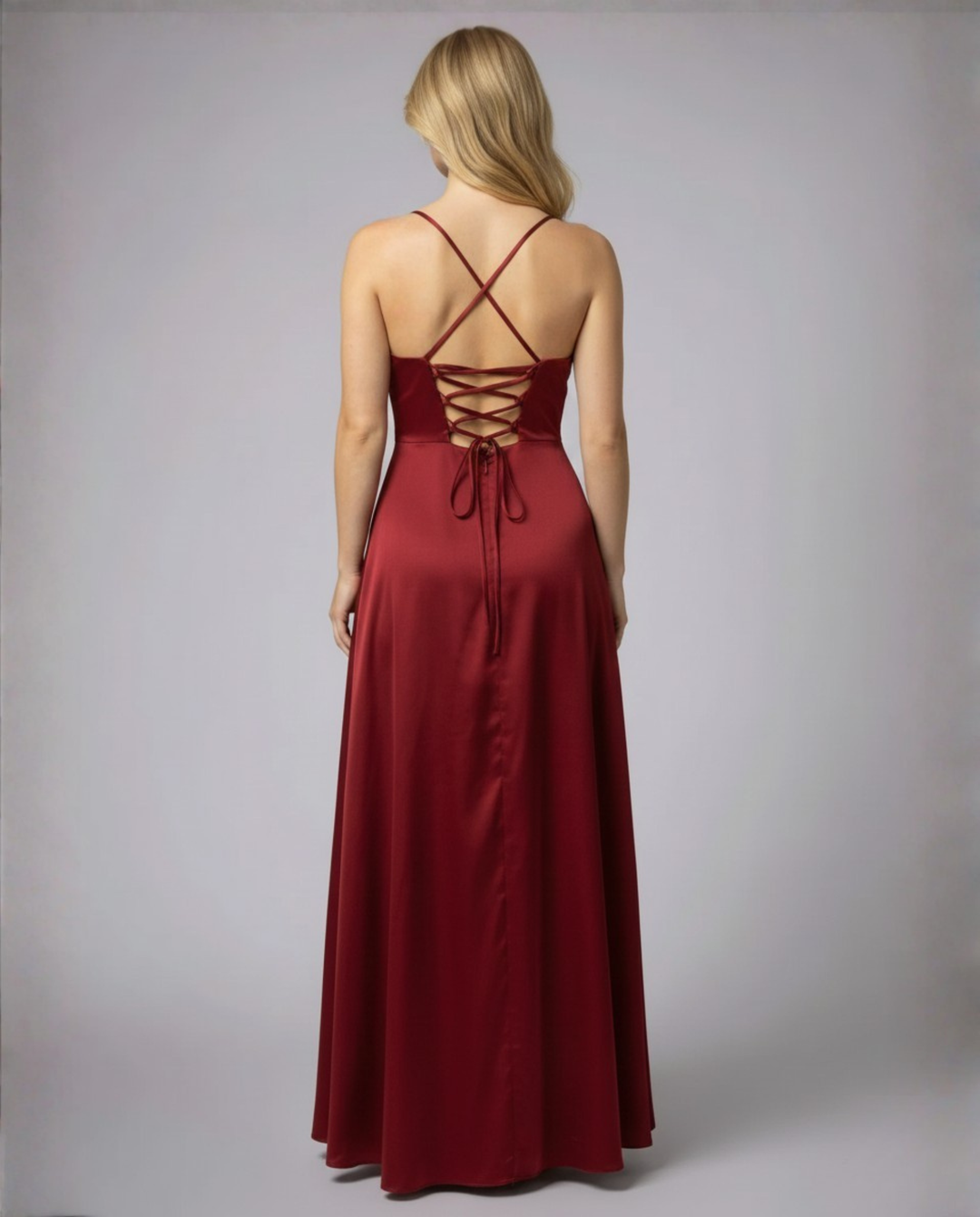 Isabelle | Elegancka Sukienka Maxi Z Rozcięciem