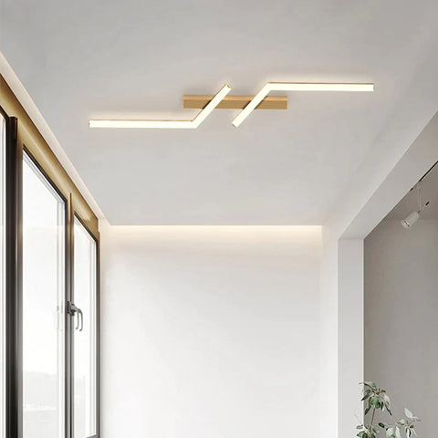 Lampa Sufitowa LED Z Liniową Formą Do Oświetlenia Wnętrz