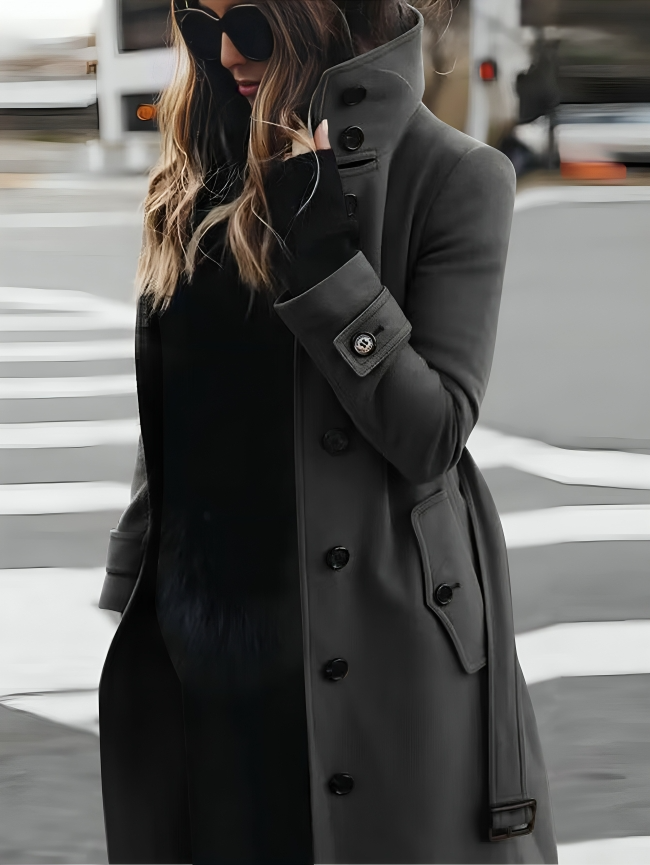 Płaszcz Trencz Damski z Wysokim Kołnierzem na Guziki