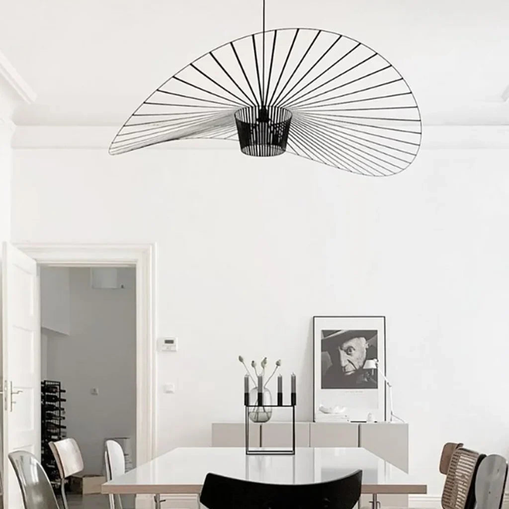 Wisząca Lampa LED O Ażurowej Formie Do Jadalni I Salonu