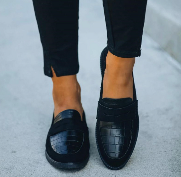 Buty Damskie Czarne Formalne do Stylizacji Wizytowych i Codziennych Dla Kobiet